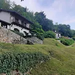 بيت للعطل Casa Birtukan